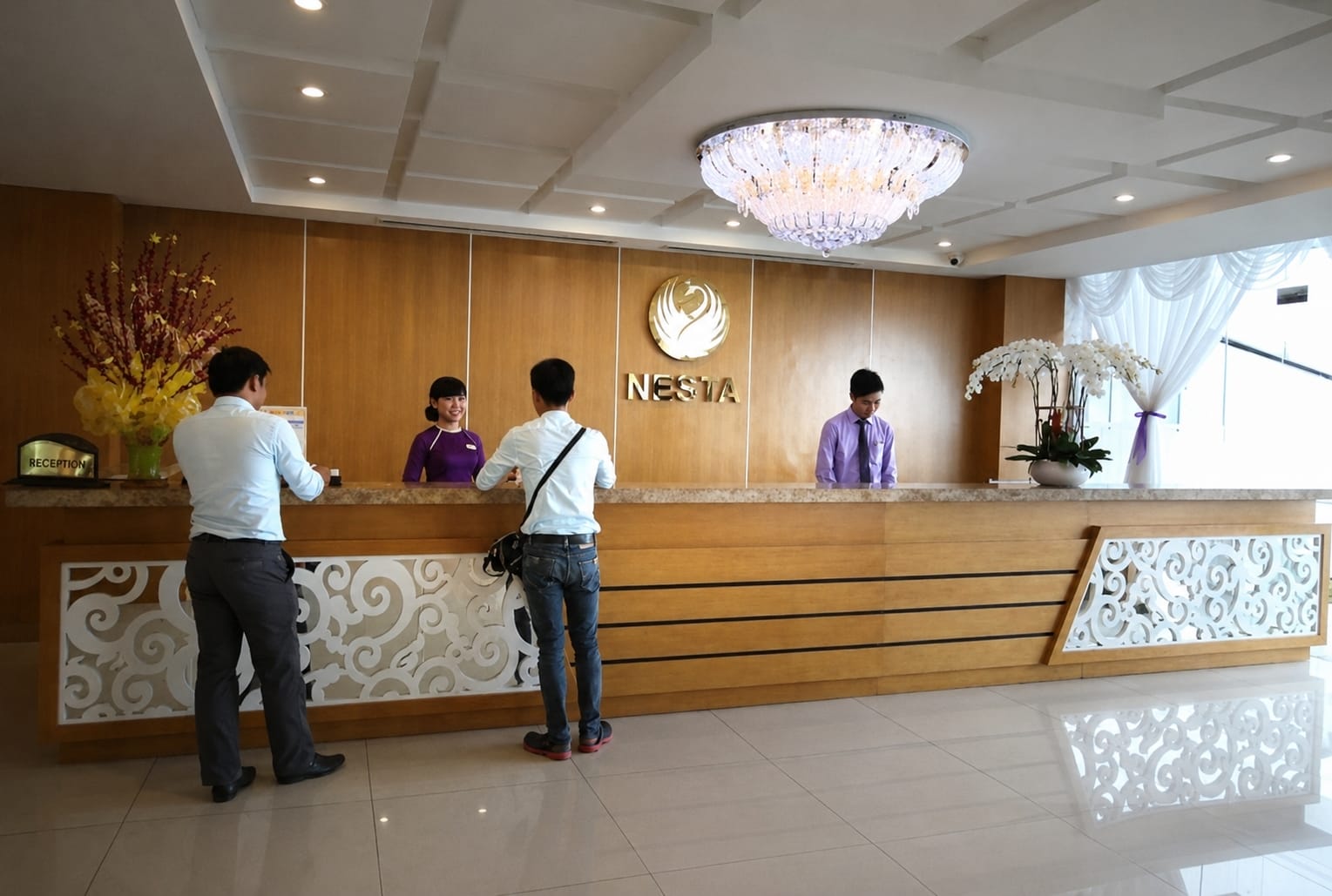 hiện trạng khách sạn nesta